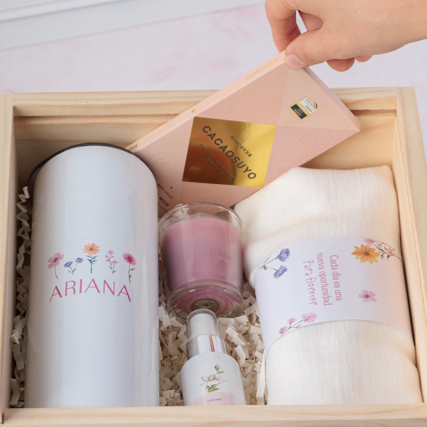Pack Mujer: Termo Personalizado, Pashmina & Vela Aromática
