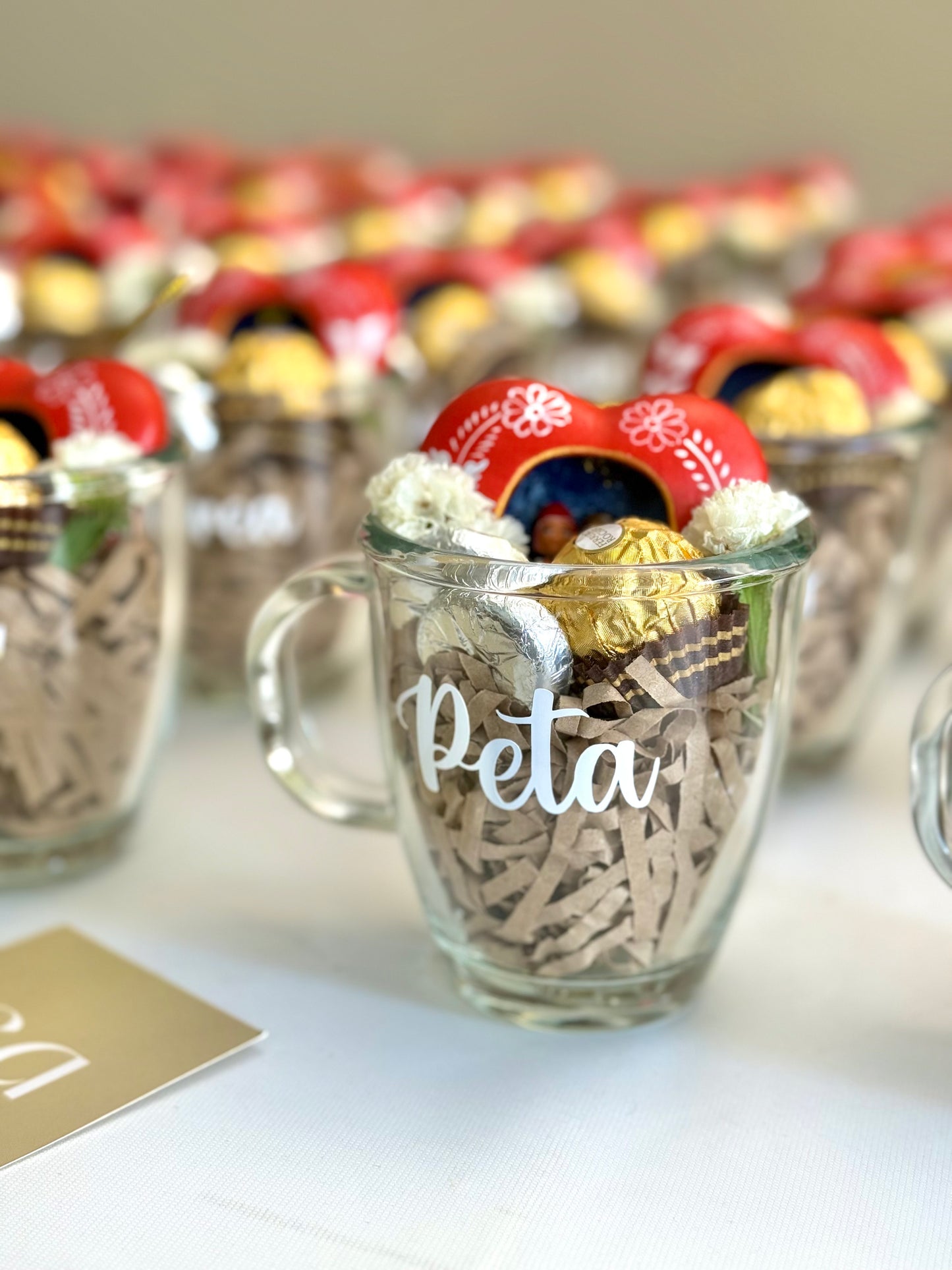 Taza Navideña: Nacimiento & Chocolates