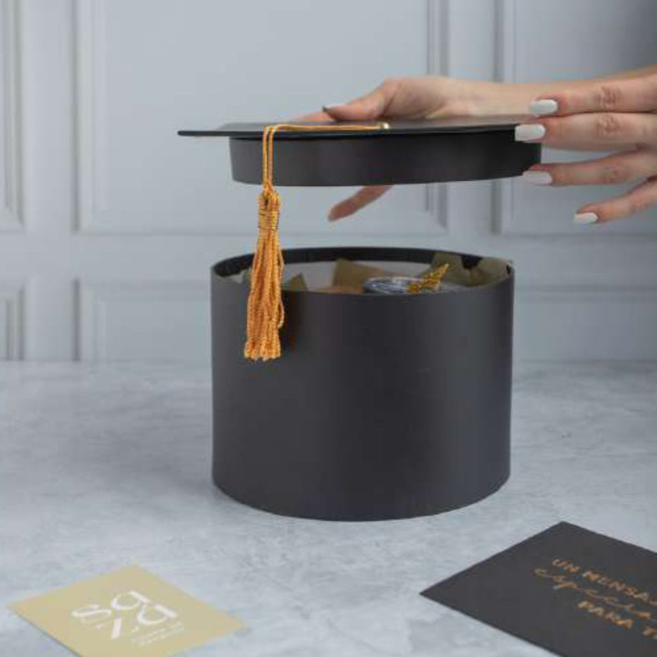 Pack Graduación - Caja Estilo Berrite con Cup Personalizado