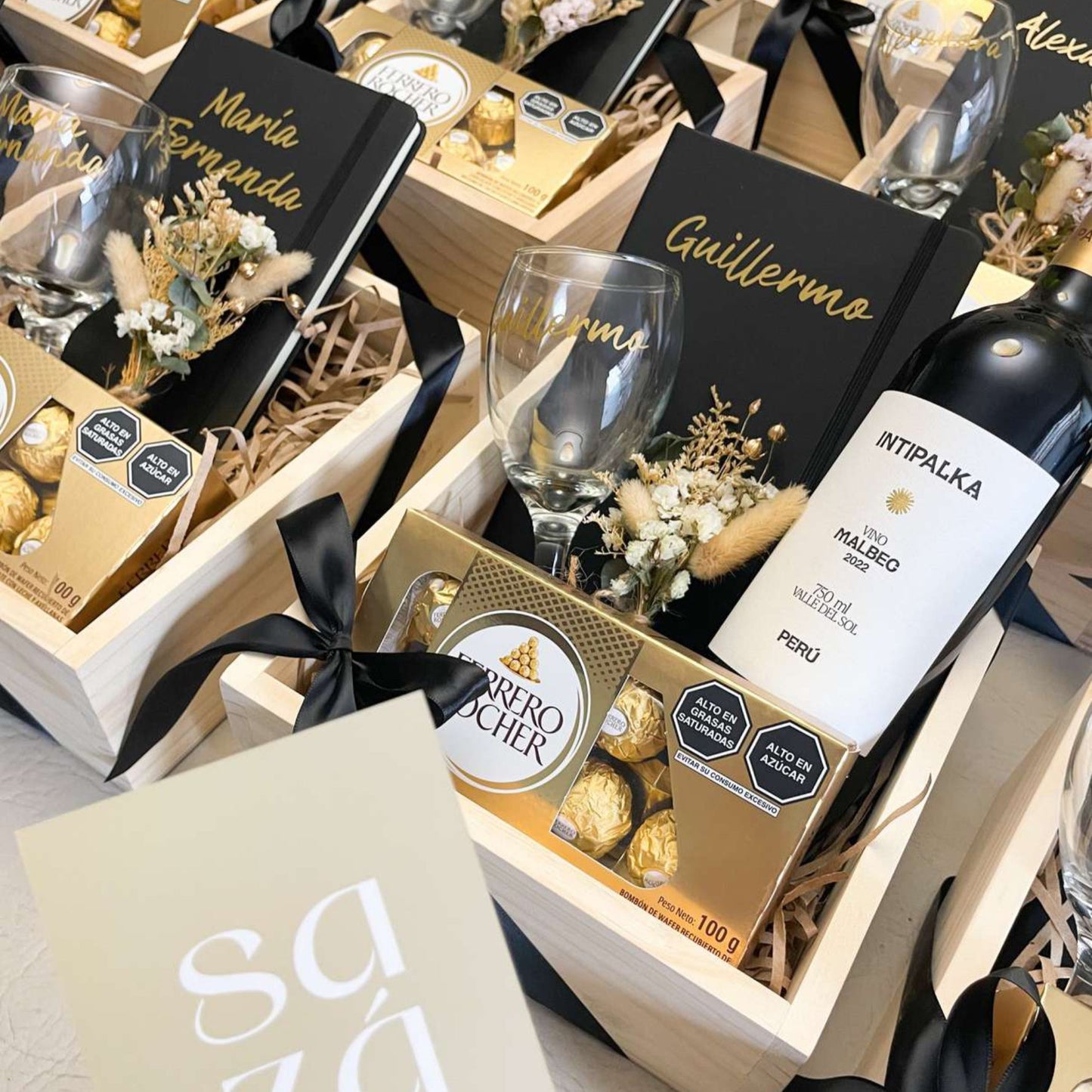 Pack Vinito & Ferrero Rocher con Libreta & Copa Personalizadas