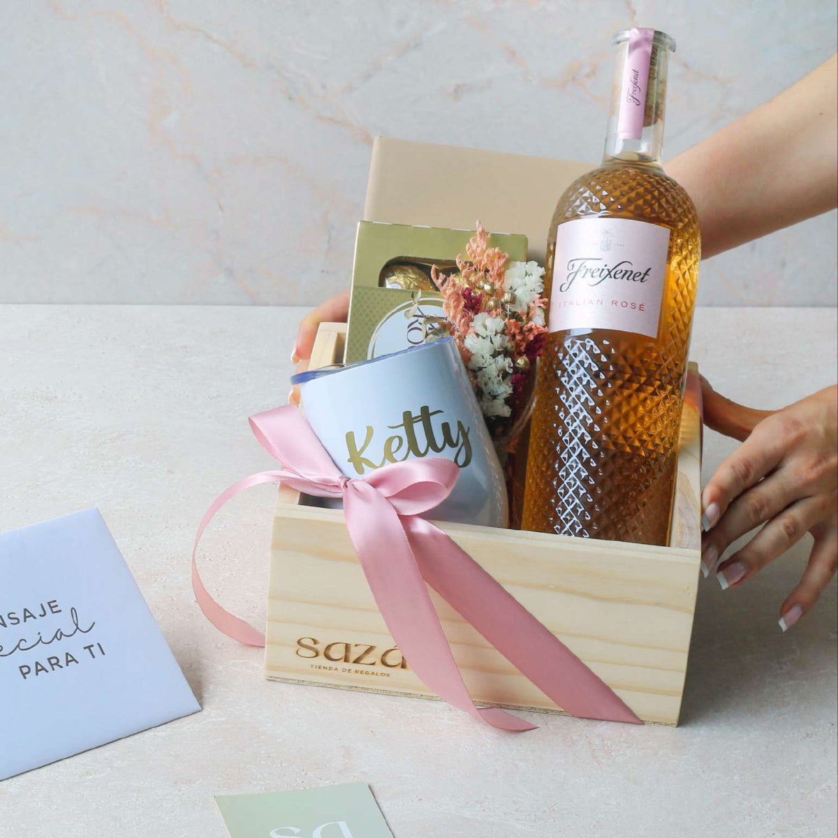 Pack Vino & Chocolates c/ Cup Personalizado
