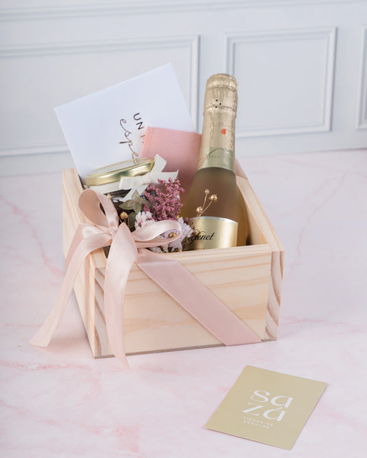 Freixenet, Brownies & Pulsera Personalizada