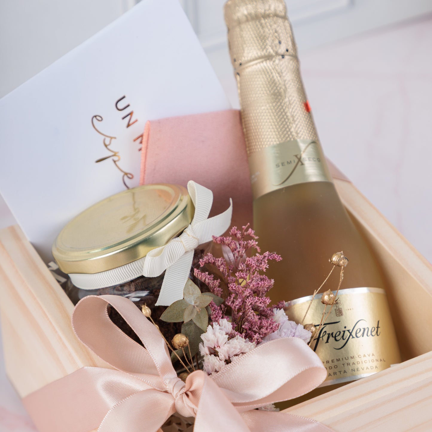 Freixenet, Brownies & Pulsera Personalizada