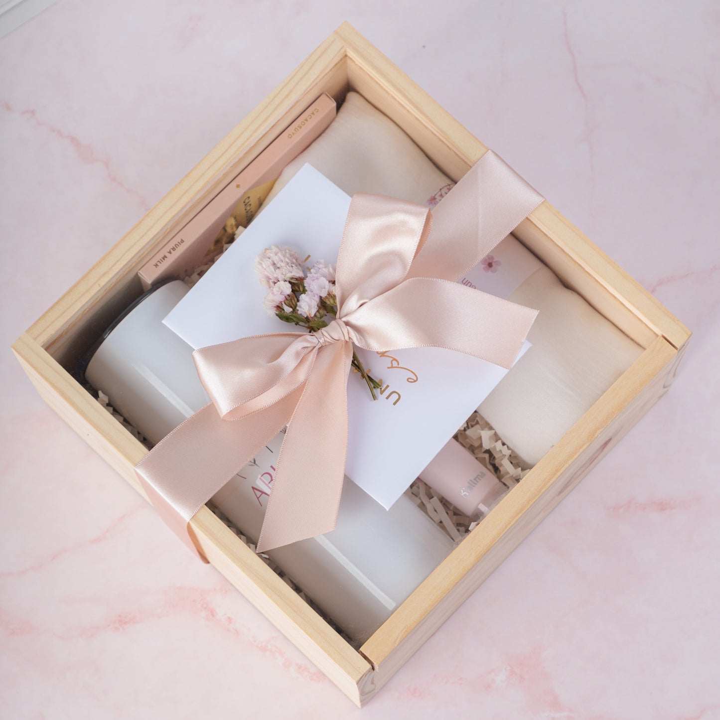 Pack Mujer: Termo Personalizado, Pashmina & Vela Aromática