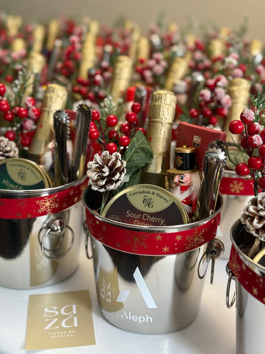 Brindis Navideño: Hielera Personalizada & Freixenet
