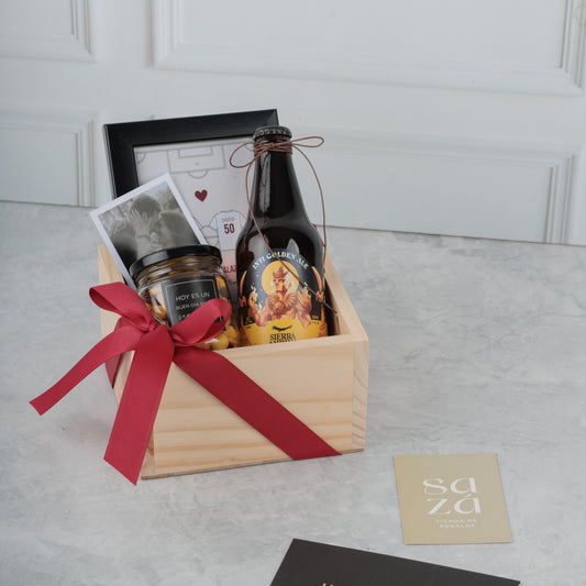 El Mejor Equipo: Cuadro Personalizado & Cerveza Andina