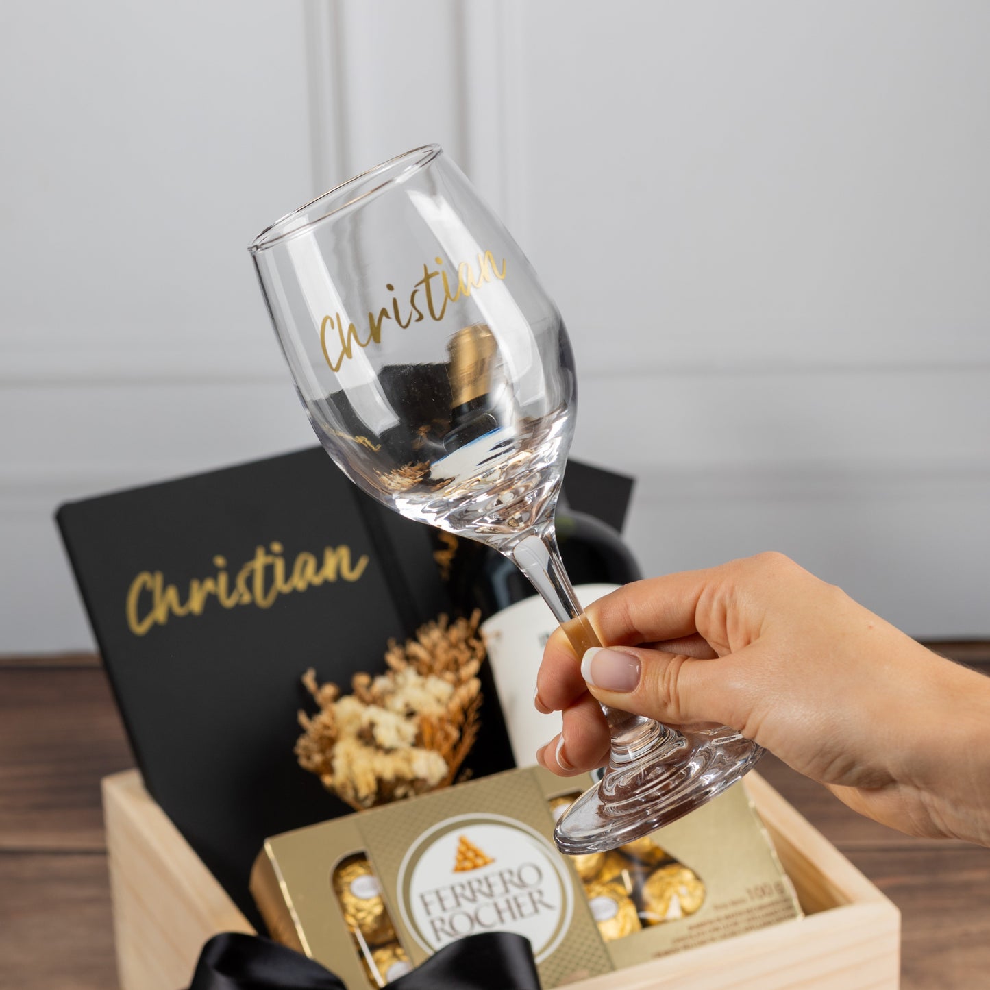 Pack Vinito & Ferrero Rocher con Libreta & Copa Personalizadas