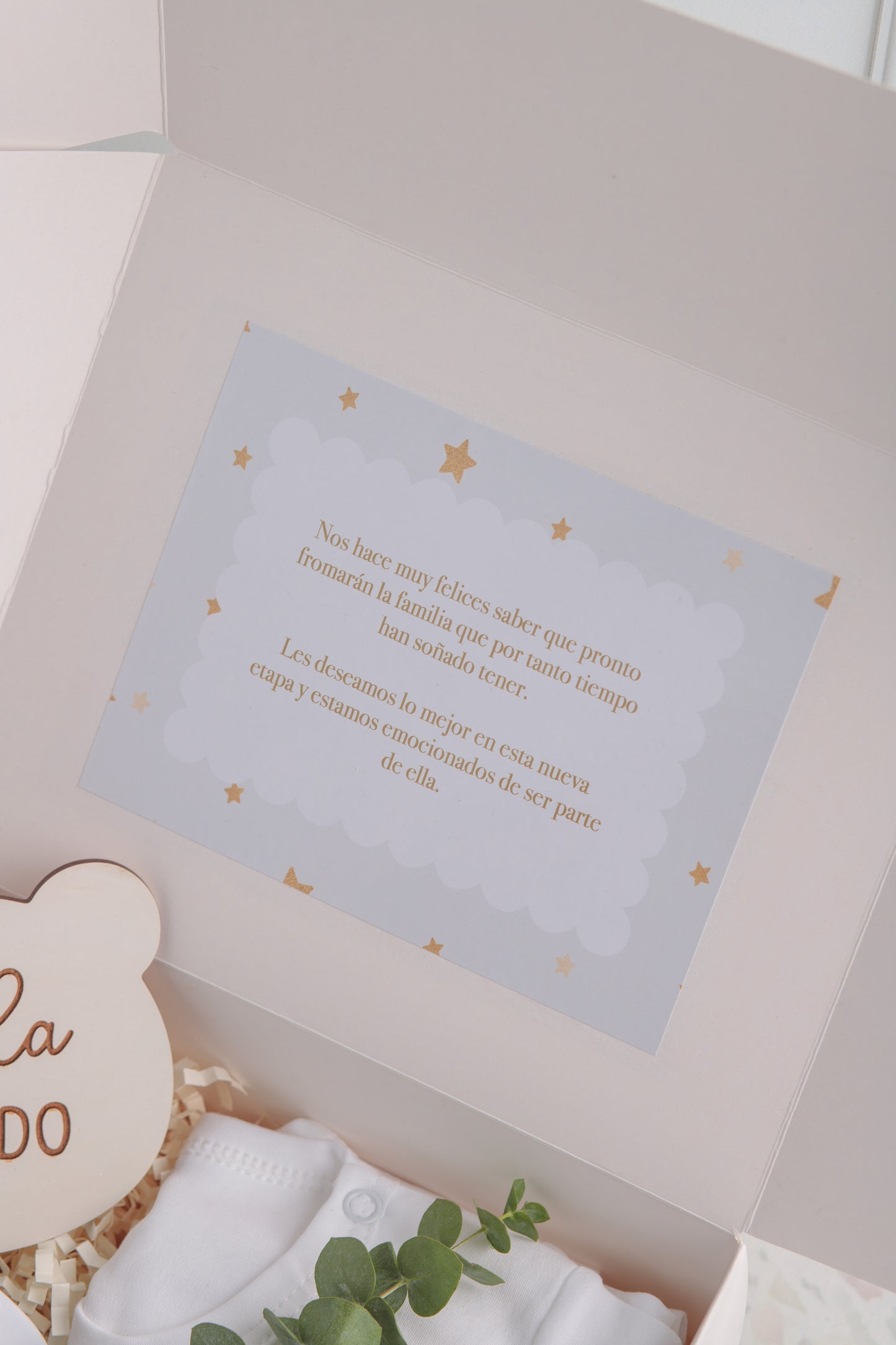 Set Papá & Mamá: Body de Algodón & Taza Personalizadas