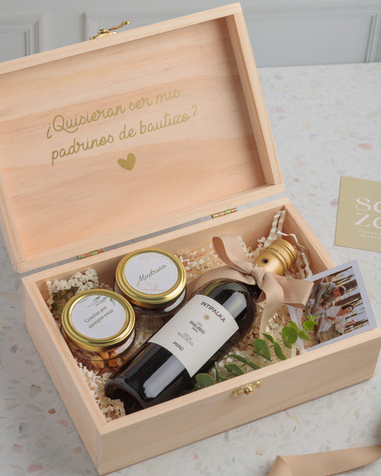 Pack Madrina & Padrino: Cofre Personalizado & Vino Intipalka