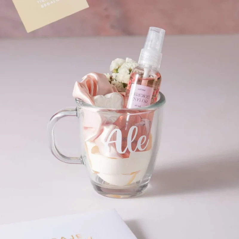 Taza Rosé: Mini colonia, Scrunchie & Taza Personalizada